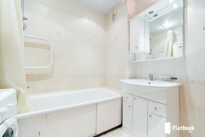 Рядом Автовокзал, рядом Печи ( военная часть Печи)