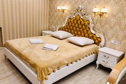 Рядом Автовокзал, рядом Печи ( военная часть Печи)